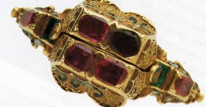 Gimmel Ring, Assembled Gimmel Ring, Assembled